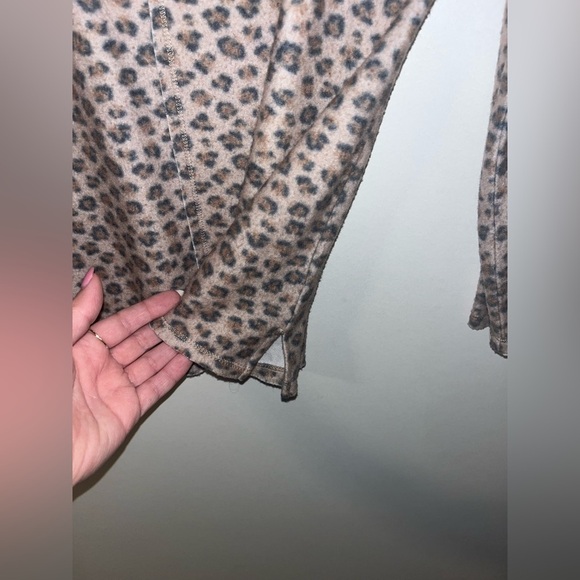 Cato Oversized Blouse Size Small - Picture 4 of 8